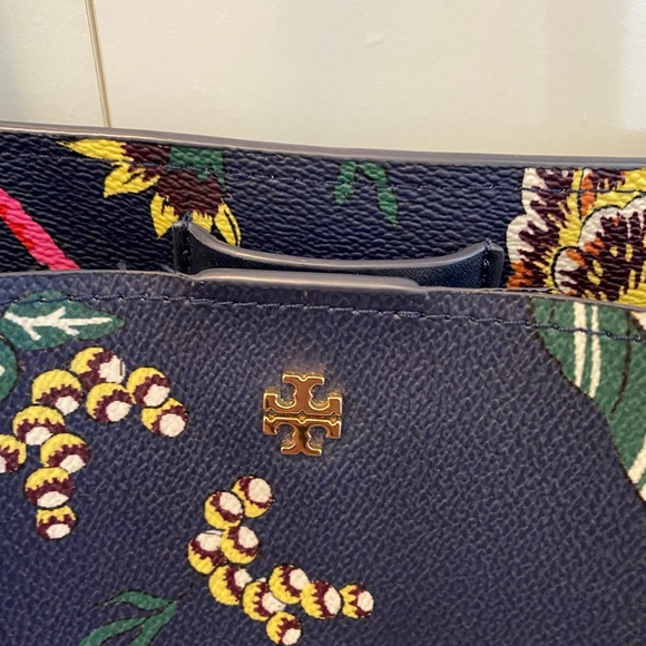 Tory Burch - Picture 3 of 11